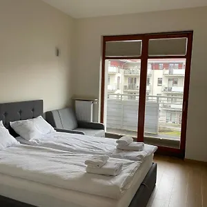 Summer - Neptun Park By Oneapartments Apartament